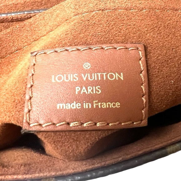 SOLD! GORGEOUS! Louis Vuitton Locky BB Two-Way Crossbody Handbag - Caramel - Picture 14 of 16